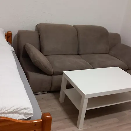 Neumuehles Duisburg, Grosses Tv, Wlan, Kaffeemaschine & Erdgeschoss * Дуйсбург