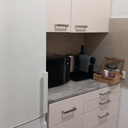 Neumuehles Duisburg, Big Tv, Wlan, Coffee Machine, Ground Floor Apartment