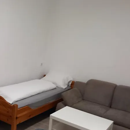 Neumuehles Duisburg, Big Tv, Wlan, Coffee Machine, Ground Floor Apartment