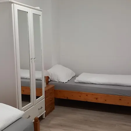 Neumuehles Duisburg, Grosses Tv, Wlan, Kaffeemaschine & Erdgeschoss Апартаменты Дуйсбург