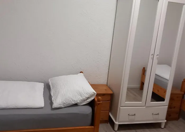 Appartement Neumuehles Duisburg, Grosses Tv, Wlan, Kaffeemaschine & Erdgeschoss *